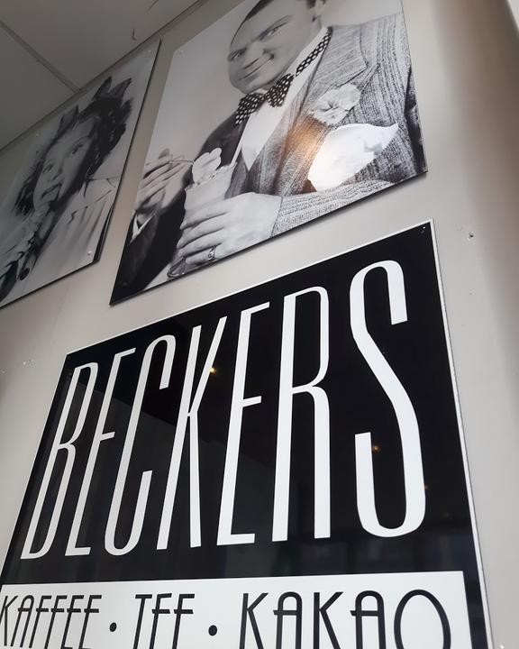 Doc-Beckers Coffee & ICE